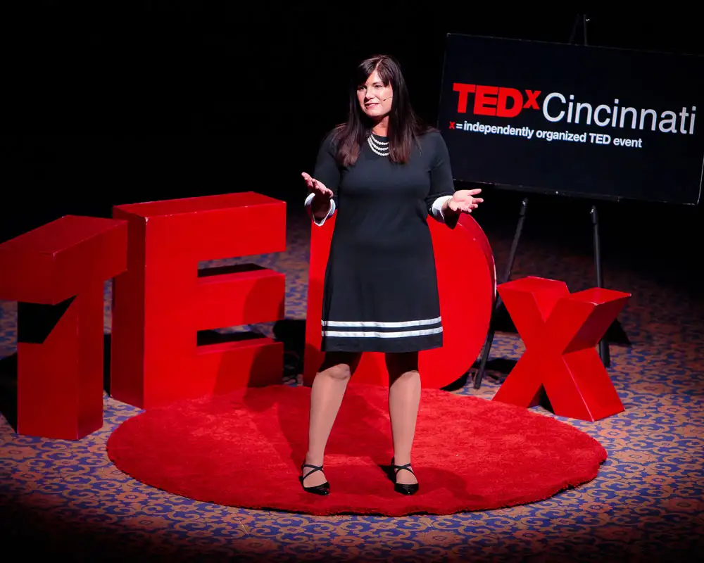 Photo of Aimee Gardner presenting at TEDx CincinnatiWomen 2021