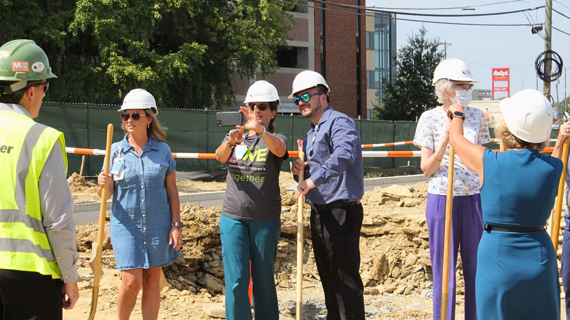 Photo of Members of Cincinnati Children's Gamble Vaccine Research Center at the Cincinnati Children's Winslow Research Pavilion Groundbreaking