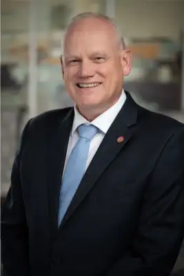 Photo of Daniel Ostlie, MD